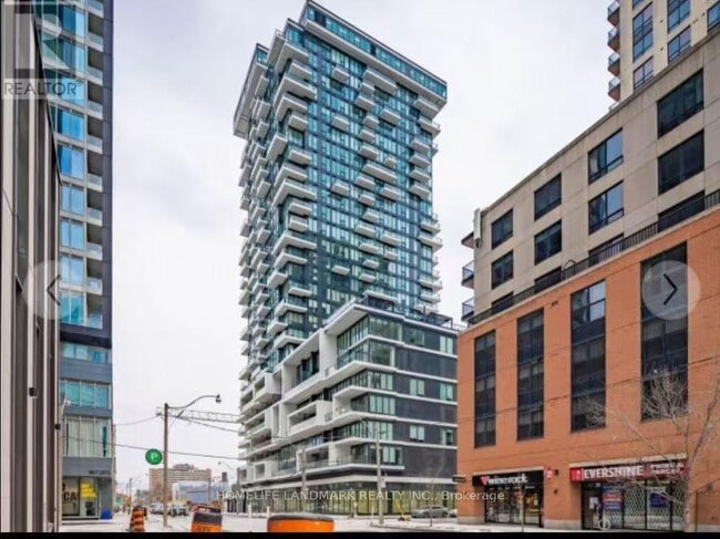 Building Photo - 38 Andre de Grasse St