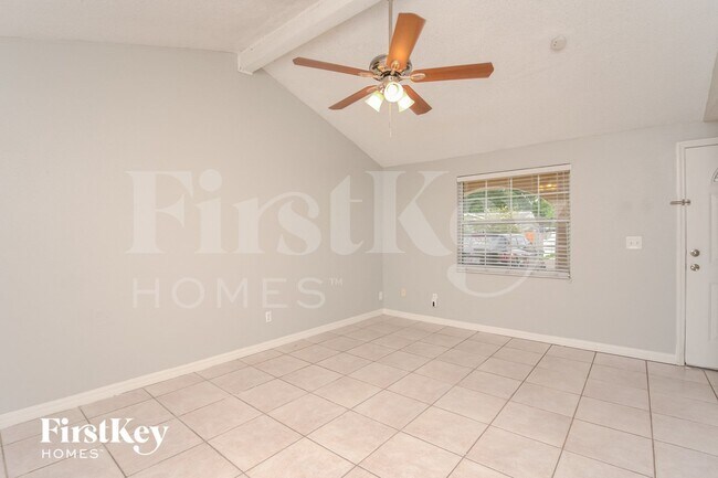 Foto del edificio - 8509 Olympic Ct