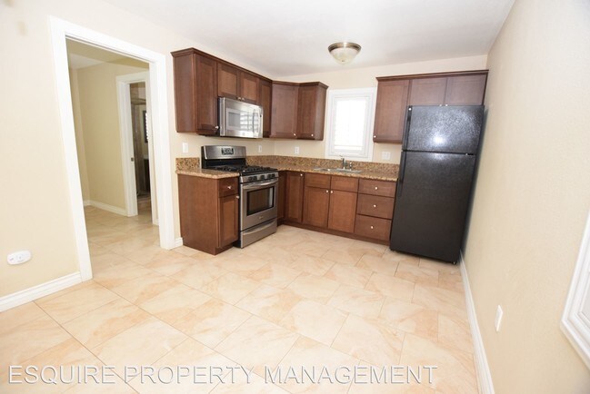 Building Photo - 37-43 Anacapa Dr