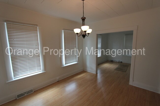 Building Photo - VINTON