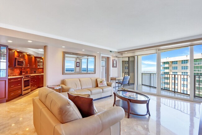 Foto del edificio - 5420 N Ocean Dr