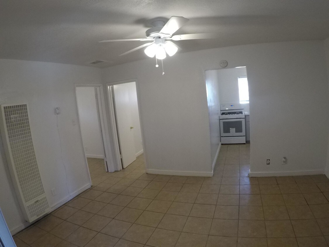 3515 Fred Wilson Ave Unit 4, El Paso, TX 79904 Room for Rent in El