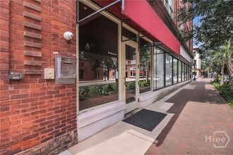 Building Photo - 101 Barnard St