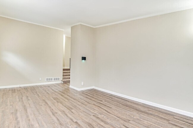 Foto del edificio - 3136 Beech Dr
