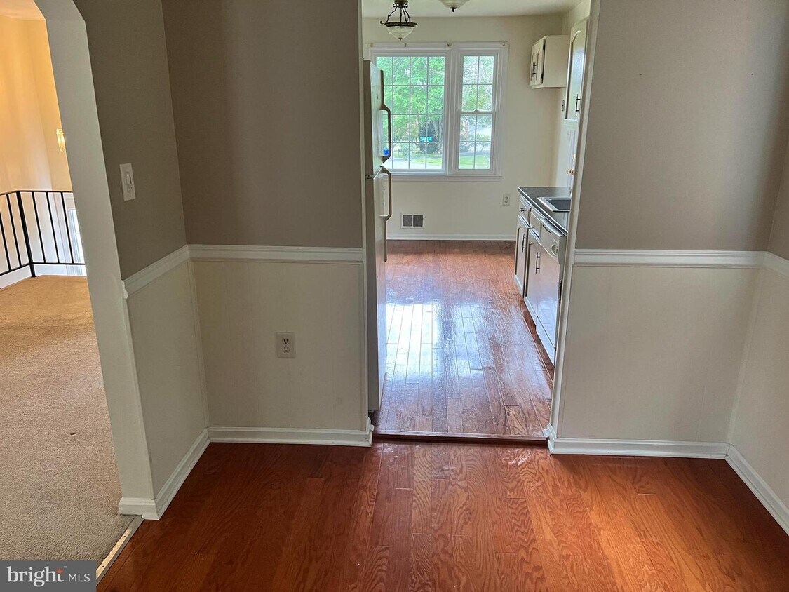 2 GARRETT, Rockville, MD 20855 House Rental in Rockville, MD