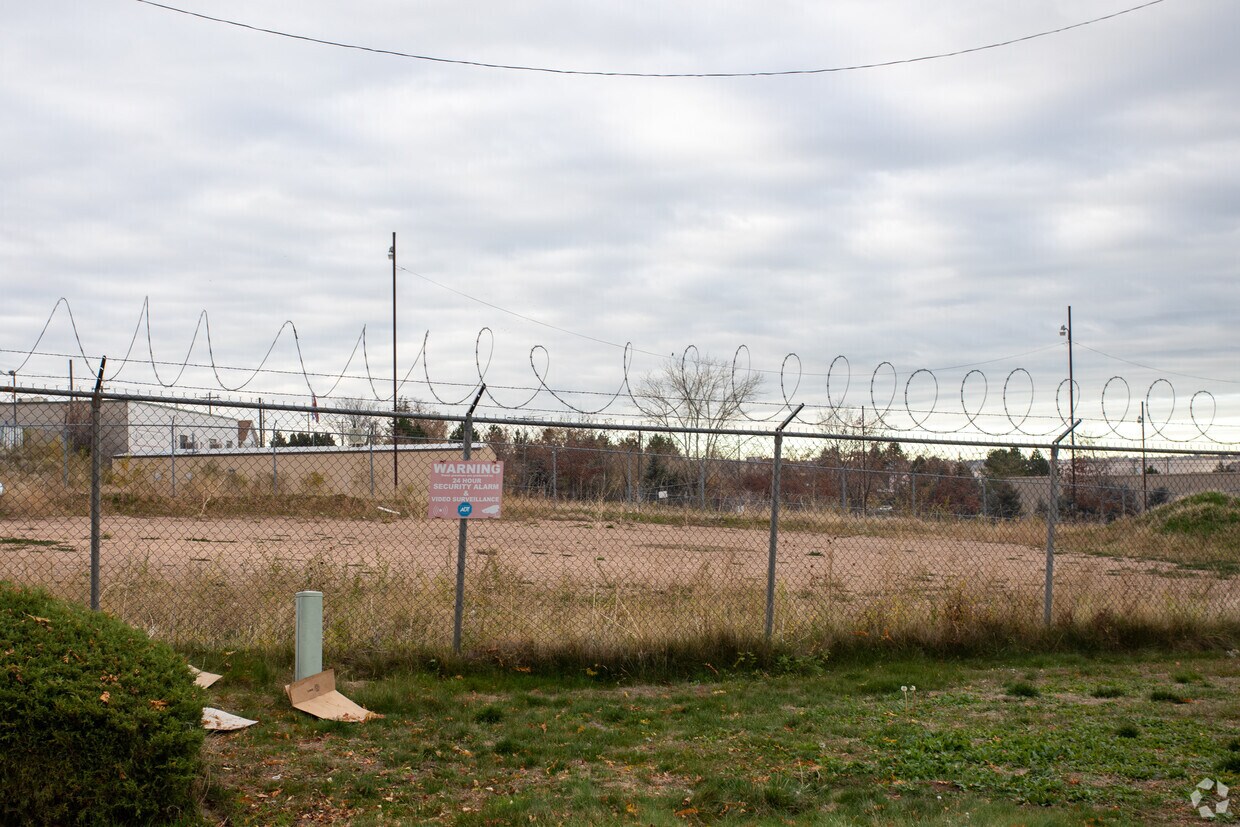 Seasons On Riverdale 3697 S Riverdale Rd Ogden, UT Apartments for