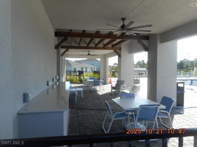 Foto del edificio - 19517 Fairhill Ct