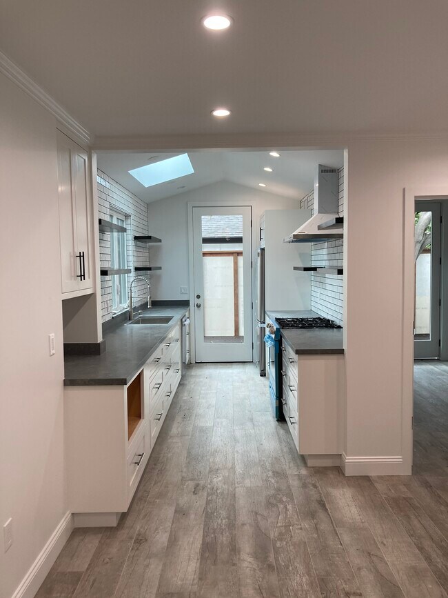 Foto del edificio - 5752 W 85th Pl