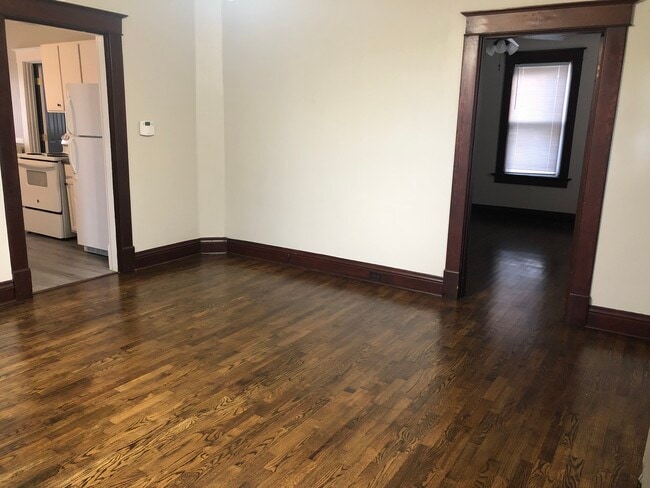 Building Photo - 618 N Sprigg St