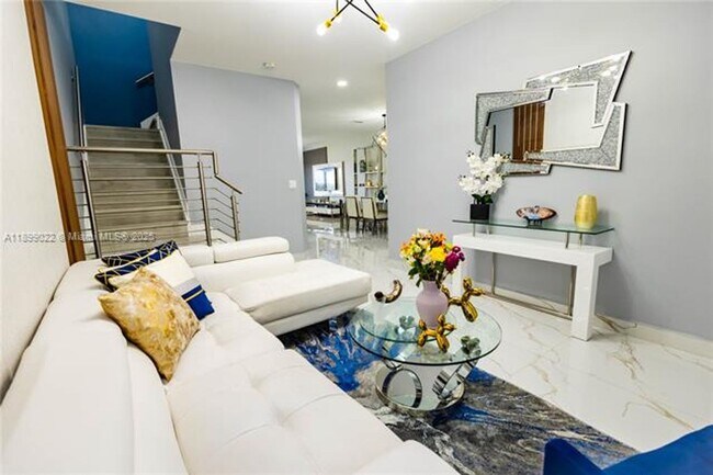 Building Photo - 10464 NW 61st St