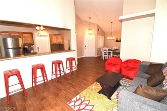 Building Photo - 267 Westwind Rd