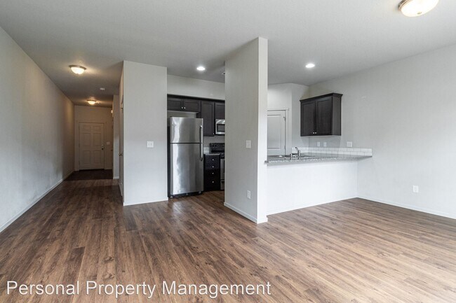 Building Photo - 3 br, 2.5 bath House - 11502 NE 125th Ave