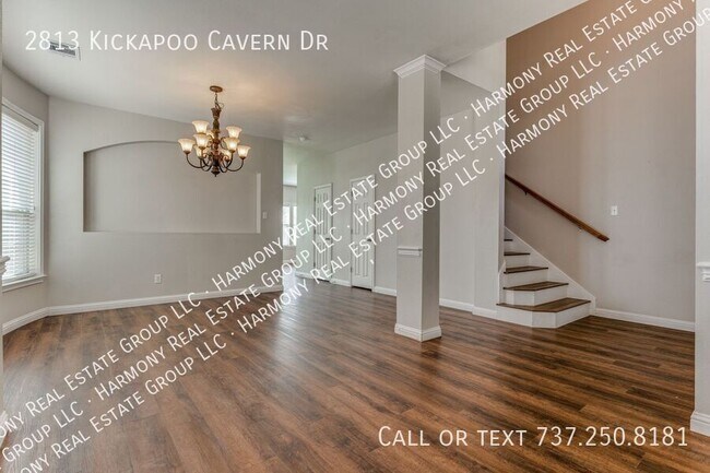 Foto del edificio - 2813 Kickapoo Cavern Dr