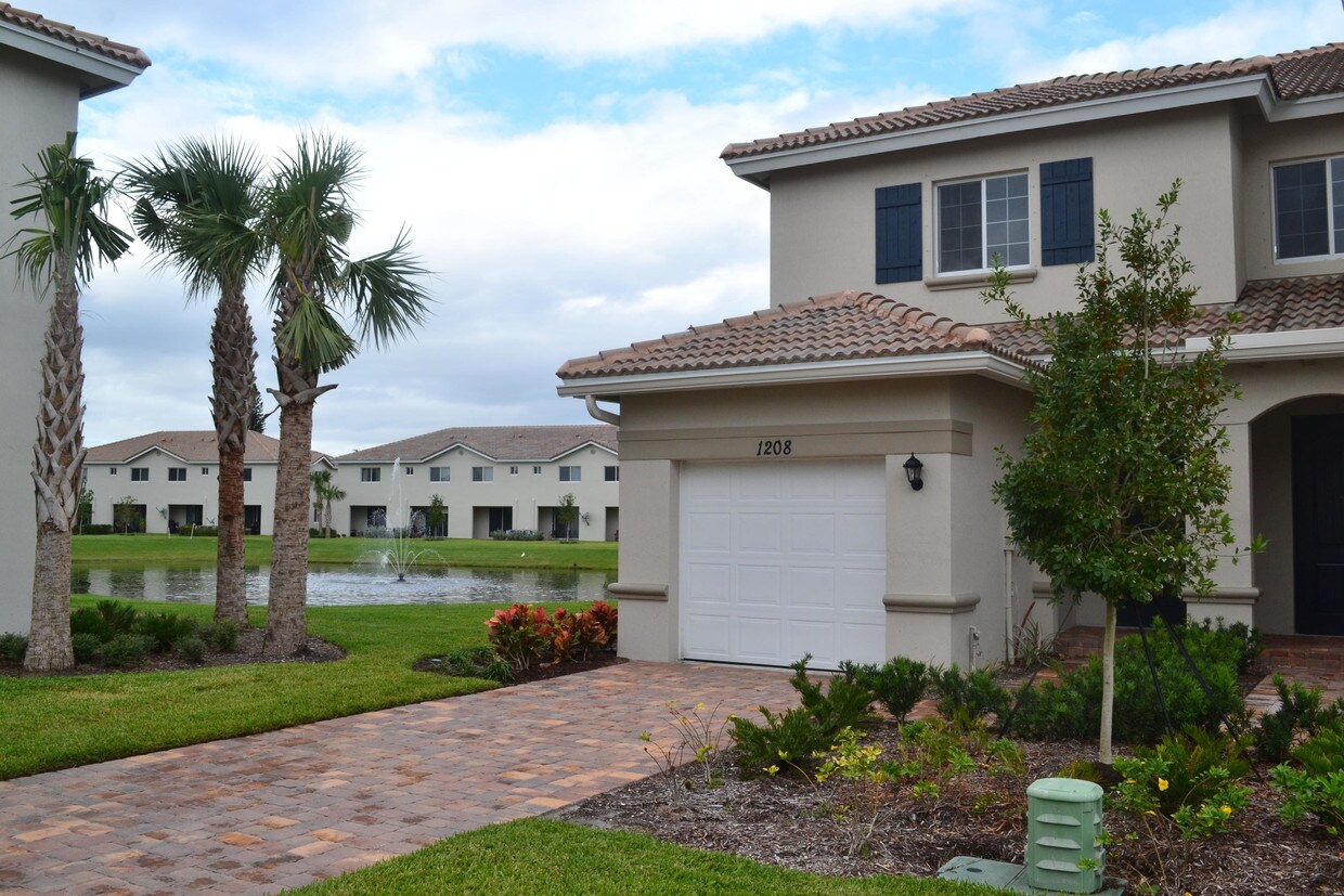 1208 Paisley Court Lake Worth Fl 33461 Apartment for Rent in Lake