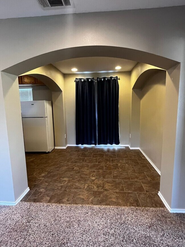 Foto del edificio - Wonderful Home Available Now!