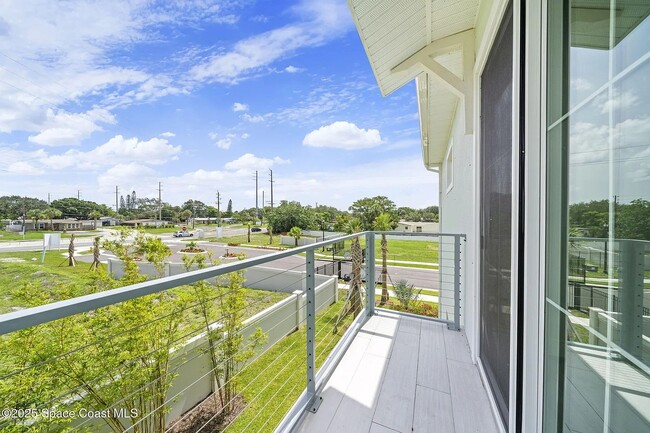 Building Photo - 1330 Windchime Ln