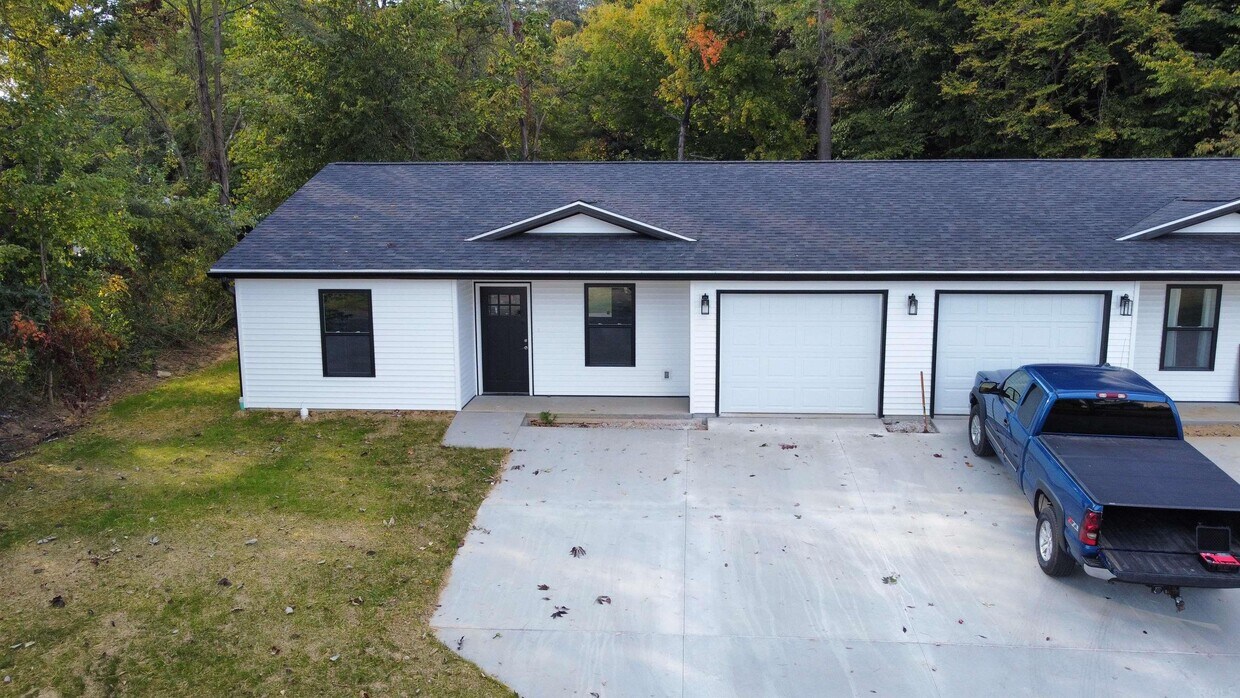 315 N Truman Rd, Jasper, IN 47546 Townhome Rentals in Jasper IN
