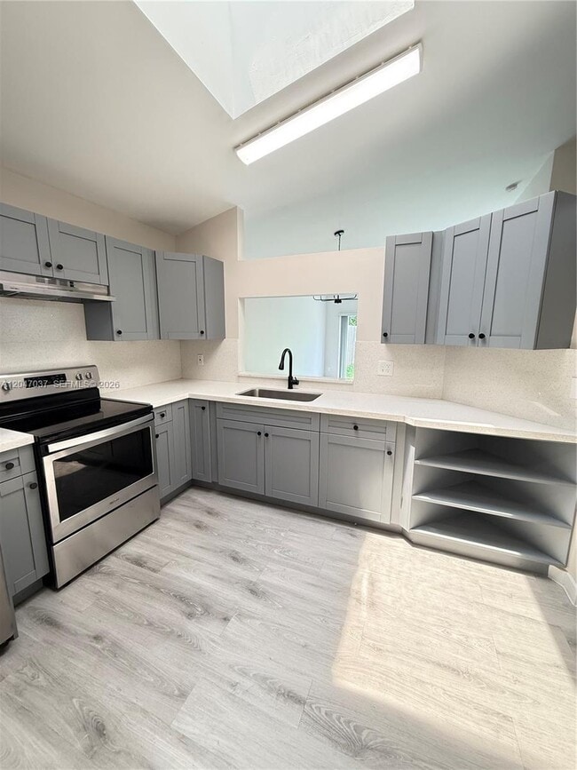 Foto del edificio - 10113 SW 223rd Terrace