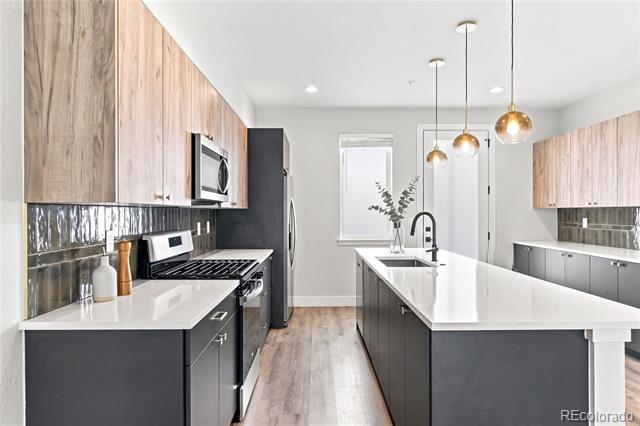 Foto del edificio - 5256 W 16th Ave