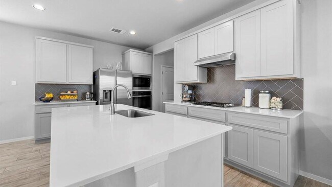 Building Photo - 213 Stein Rd