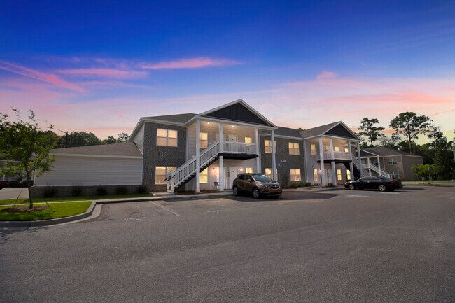 Foto del edificio - Hickory Grove Apartments