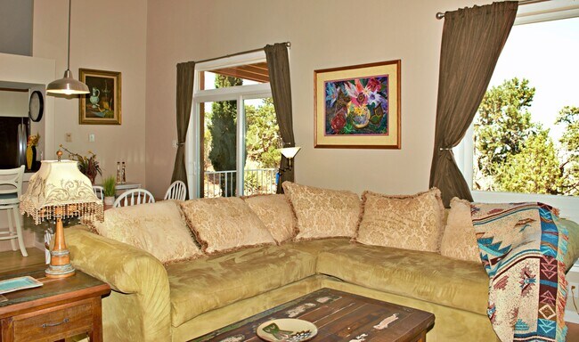 Foto del edificio - 104 Red Rock Rd