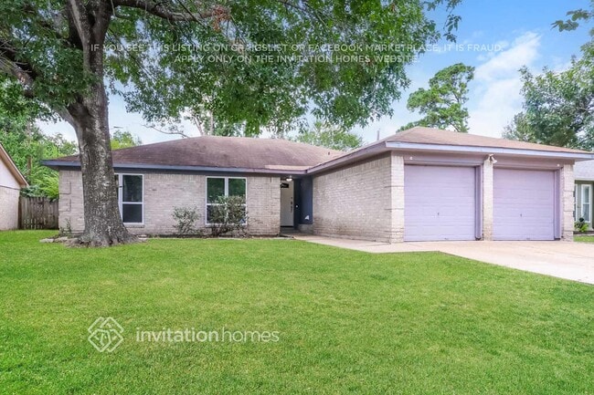 Building Photo - 15911 Timber Valley Dr