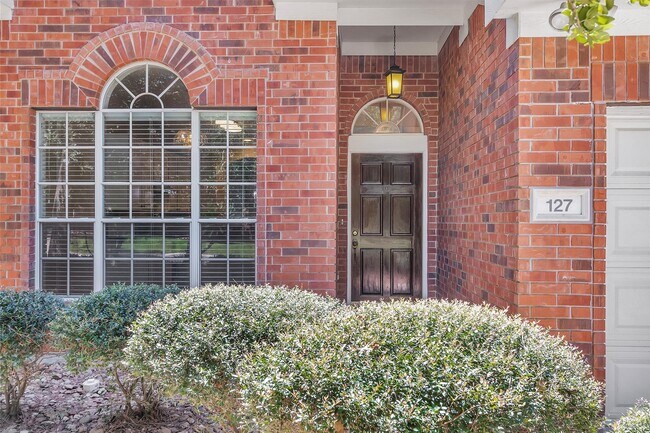 Foto del edificio - 127 N Willow Point Cir