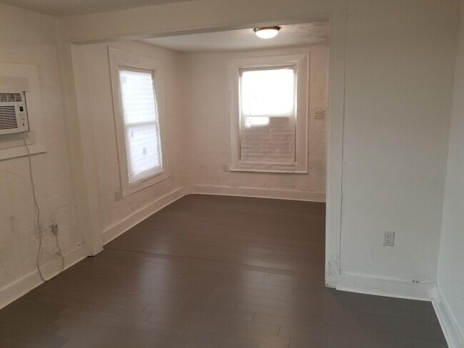 Foto del edificio - 1405 7th Ave N