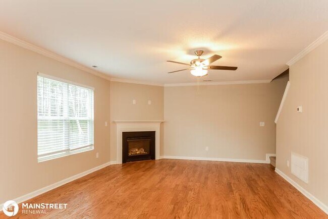 Building Photo - 1180 Summerfield Ln W, Creedmoor, NC 27522