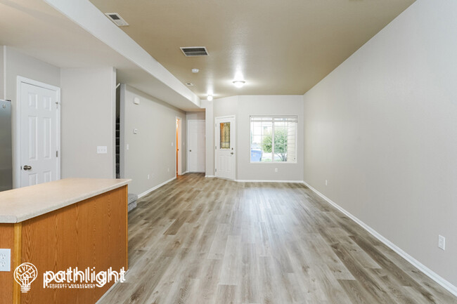 Building Photo - 652 Hailey Glenn View, Colorado Springs, C...