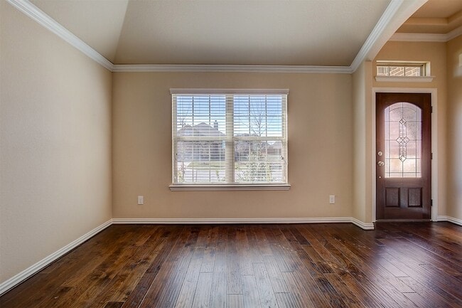 Building Photo - 217 Baldwin Dr