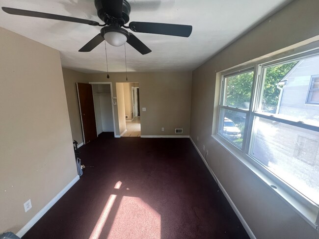 Foto del edificio - 57 Pointview Ave