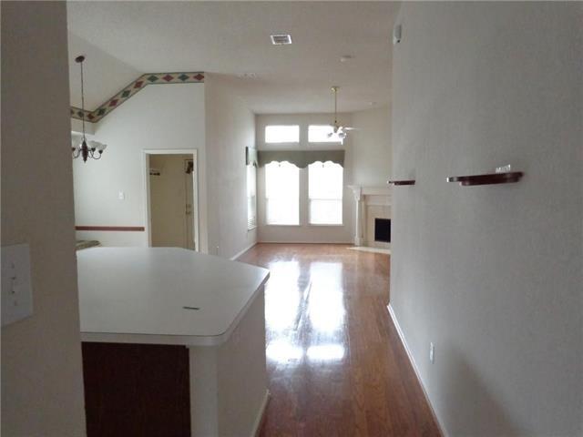 Building Photo - 2027 Wimbledon Dr