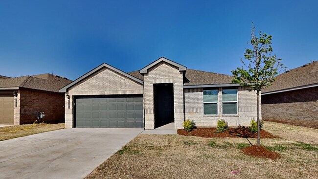 Building Photo - Beautiful and Spacious 4 Bedroom Home in M...