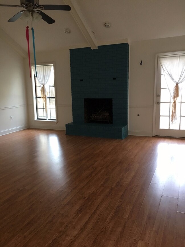 Photo - Great 3 Bed / 2 Bath For Rent in Madison House