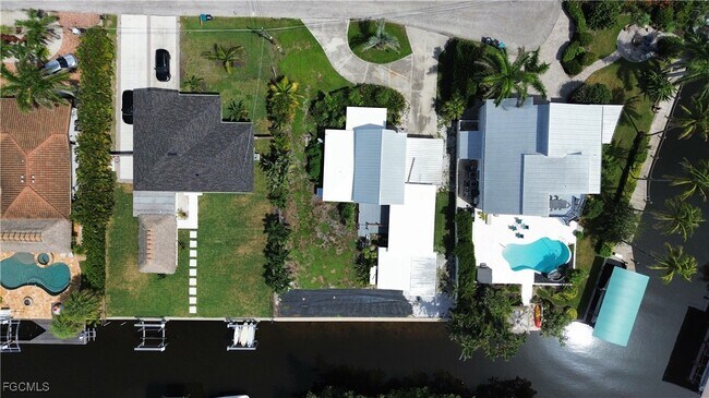 Building Photo - 12743 Brewster Dr