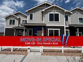 Building Photo - 531 Condor Wy