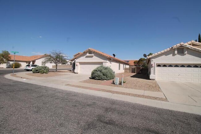 Building Photo - 9836 E Cisco Ct