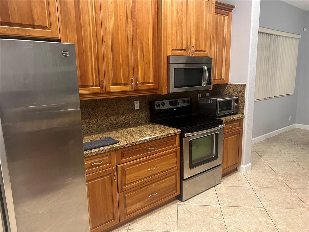 8047 NW 128th Ln, Parkland, FL 33076 Townhome Rentals in Parkland FL