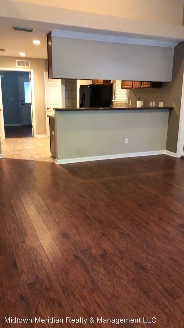 Foto del edificio - 3 br, 2 bath House - 4825 Easy St