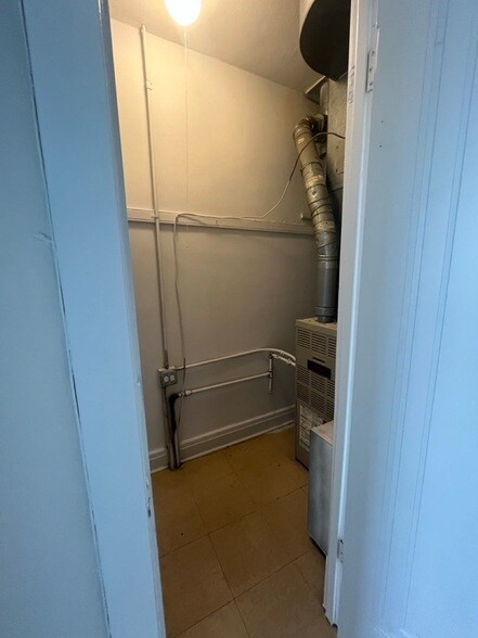 Foto del edificio - 5042 W 21st Pl