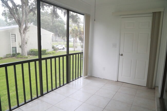 Building Photo - 306 Palm Coast Pkwy NE