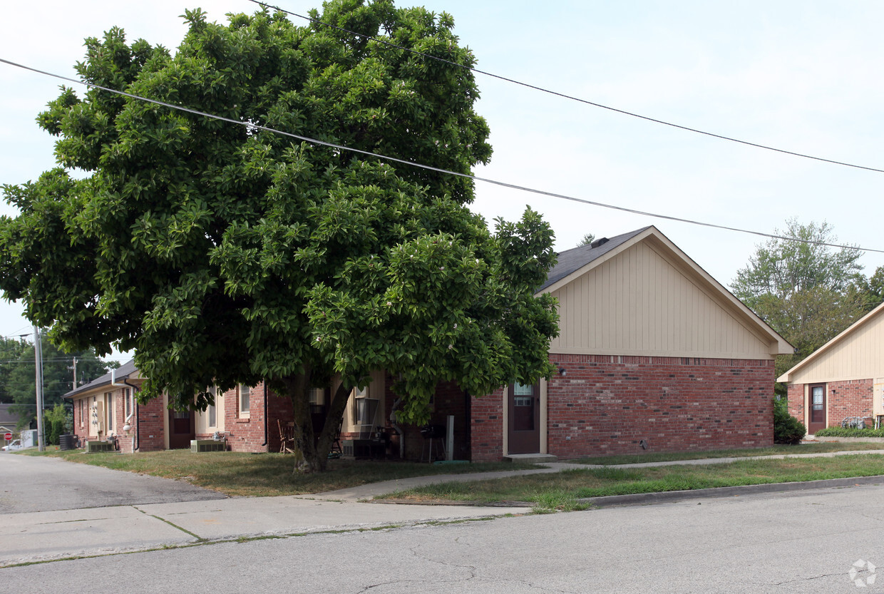 Building Photo - Cherry Hill