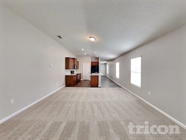 Foto del edificio - 8048 Meadow Walk Ln