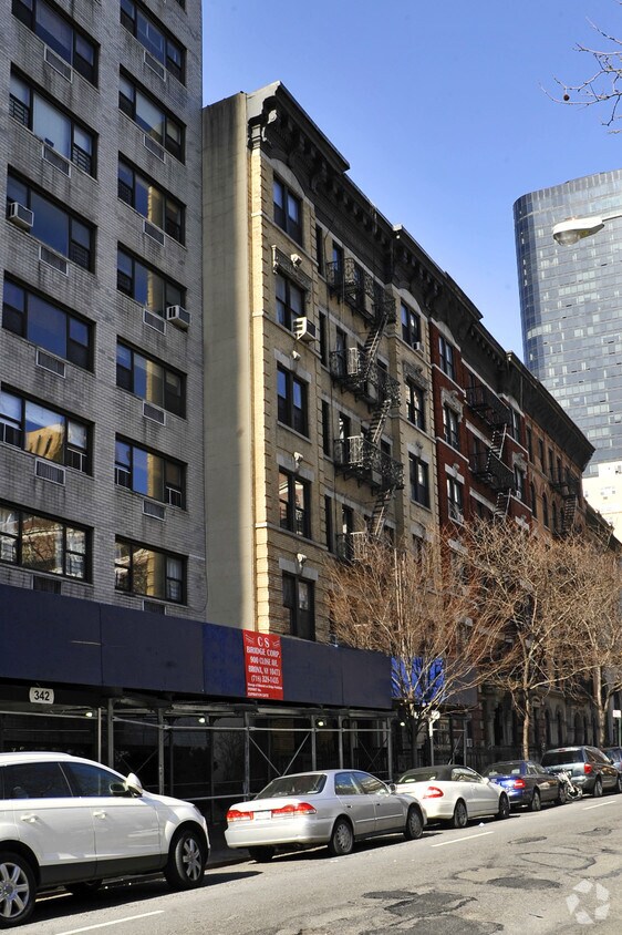 Foto del edificio - 338-340 E 67th St