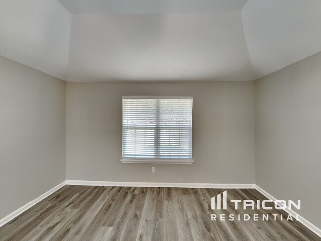 Building Photo - 2746 Spring Dusk Dr