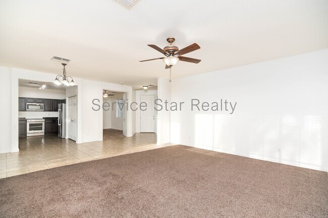 Building Photo - 7516 S 27th Pl