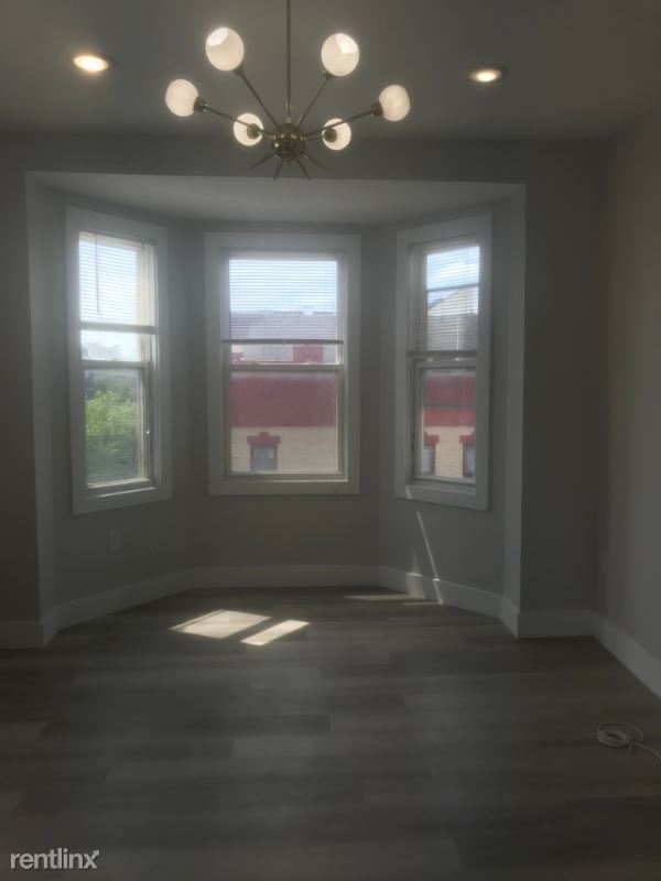 Building Photo - 6006 Palisade Ave