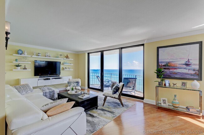 Foto del edificio - 5420 N Ocean Dr